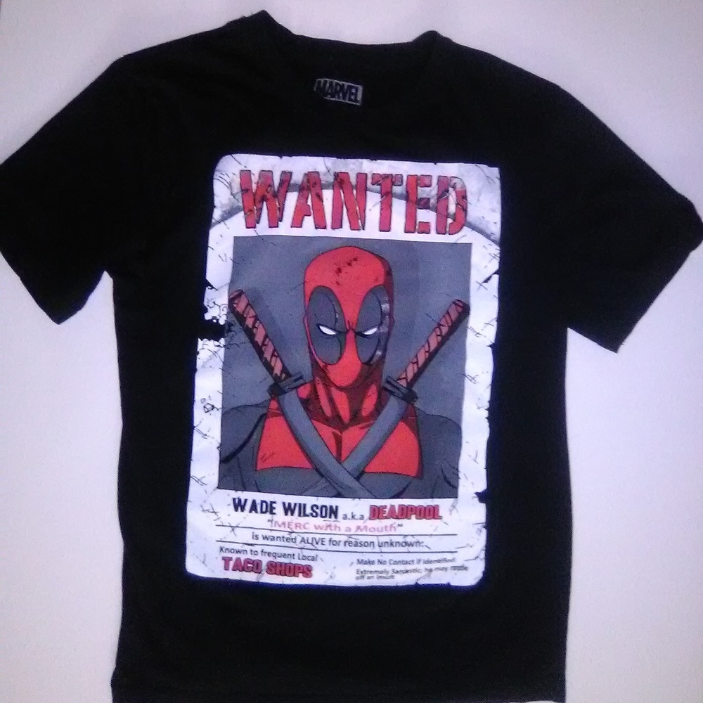Deadpool Wanted tshirt Size Medium Marvel Cotton